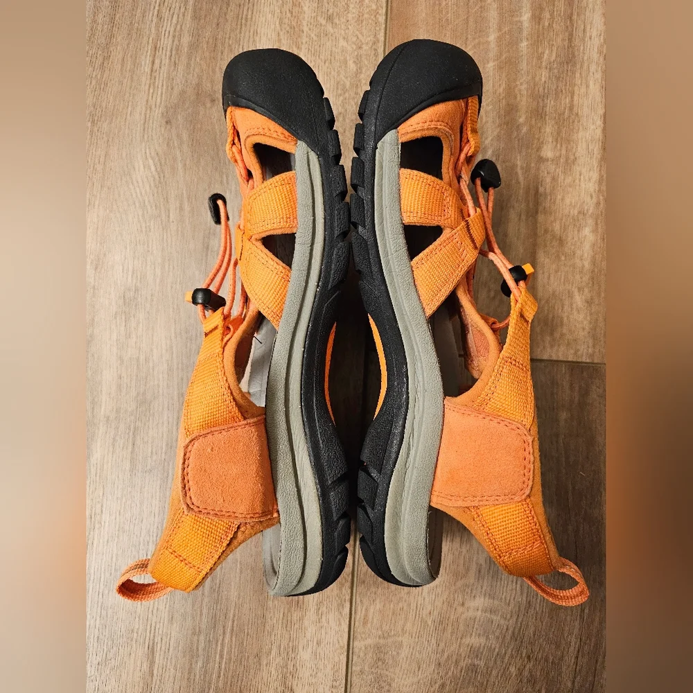 Keen Wonen's Newport Sandals In Orange - Size 9 - Picture 4 of 10